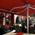 STOROUEST - 78 - Yvelines, store double pente, store sur pieds qualité professionnelle.