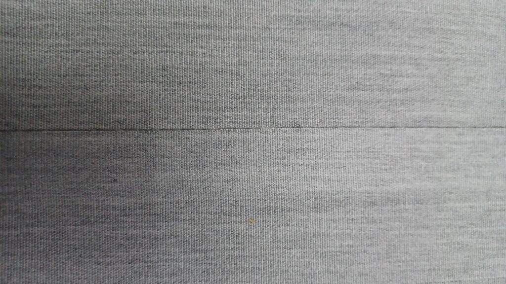 STOROUEST-toile-de-store-collée